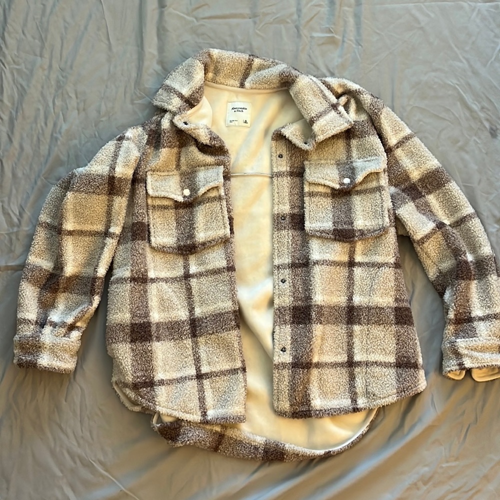 Abercrombie plaid Sherpa shacket